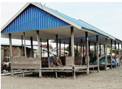 Kasus dugaan penyimpangan proyek Sentra UMKM di Takalar kembali menjadi sorotan. Proyek senilai Rp10 miliar yang bersumber dari dana PEN itu dinilai mandek di Kejari, sementara bangunannya hingga kini terbengkalai tanpa kejelasan penanggung jawab.