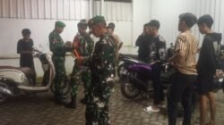Cegah Gangguan Kamtibmas, Babinsa Koramil 1426-03/Galut Patroli Bersama FKPPI dan Linmas di Galesong Utara Takalar