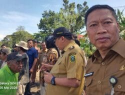 Di Pinggir Sawah, Bupati Takalar Bincang Hangat Bersama Petani demi Kemajuan Pertanian