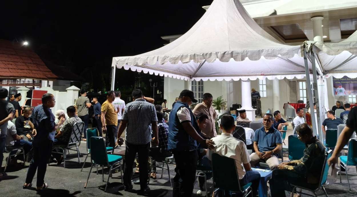 Bersatu dalam Kebersamaan, Bupati Takalar dan Kepala Desa Nikmati Malam Silaturahmi