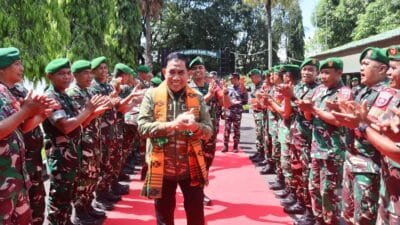 Anggota DPR RI Komisi I Achmad Daeng Se're melakukan kunjungan kerja ke Kodim 1426/Takalar untuk meninjau fasilitas, pembangunan asrama prajurit, dan memperjuangkan kesejahteraan TNI AD di Takalar.