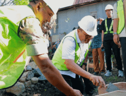 Bupati Takalar Daeng Manye Laksanakan Peletakan Batu Pertama Rumah Layak Huni, Bukti Nyata Kepedulian Pemerintah kepada Warga