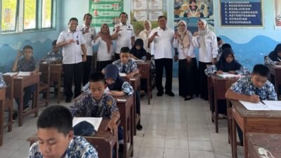 Pastikan Kualitas Pendidikan, Bupati Daeng Manye Sidak SMPN 1 Polongbangkeng Utara
