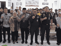 Jaksa Pelita Pesisir Hadir di Takalar, Kejari Berikan Penyuluhan dan Konsultasi Hukum untuk Masyarakat Nelayan
