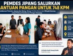 Pemdes Jipang Salurkan Bantuan Pangan kepada 748 KPM