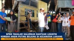 Meski WFH, BPBD Takalar Tetap Salurkan Bantuan Logistik Korban Angin Puting Beliung di Kec Laikang