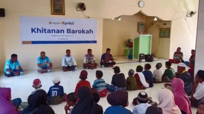 Khitanan Barokah DT Peduli dan Cita Sehat Bantu 20 Anak Prasejahtera di Manggarai Timur