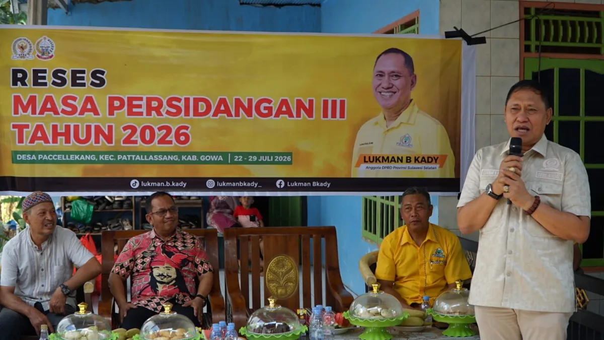 Reses di Paccellekang, Lukman B Kady Serap Aspirasi Warga soal Bangku Sekolah, Lampu Jalan dan Jalan Tani