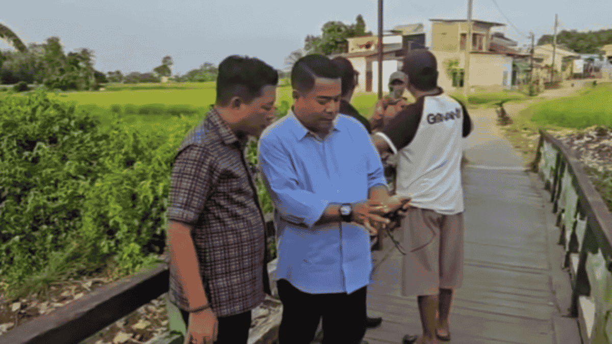 Wakil Rakyat untuk Rakyat, Ketua DPRD Takalar H. Muhammad Rijal Tinjau Persiapan Pembangunan Jembatan Beton di Galesong Timur