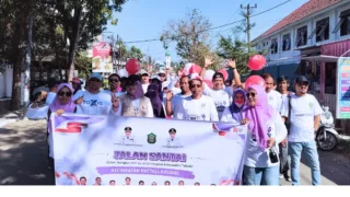 Semarak HUT RI ke-81, Pattallassang Tampil Beda dengan Atribut Ungu di Jalan Sehat Takalar