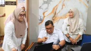 Bupati Daeng Manye Sidak Dinsos-PMD Takalar, Pelayanan BPJS Diminta Cepat dan Maksimal