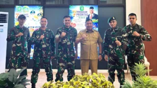 Bupati Daeng Manye Terima Danyon 432 dan Wadan Denma Brigif 3, Bahas Rencana Latihan Terjun Bebas Militer di Takalar