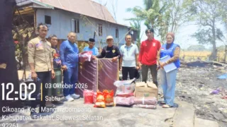 Rumah Ludes Terbakar, Bupati Takalar Kirim Bantuan Darurat ke Warga Bila Bilaya