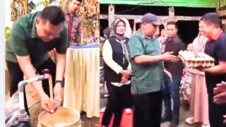 Bupati Daeng Manye Resmikan Sumur Bor dan Salurkan Bantuan Telur 100 KK di Takalar